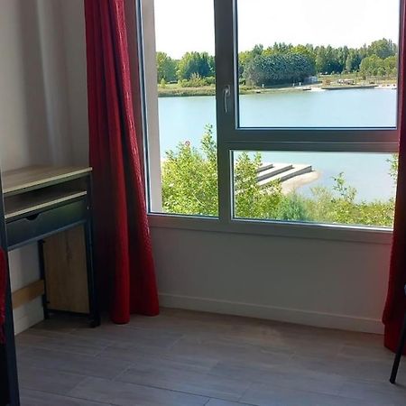 Appartement Climatise Au Coeur De La Provence Lac Et Parcs D'Attractions 10Mn Avignon Monteux Exterior photo