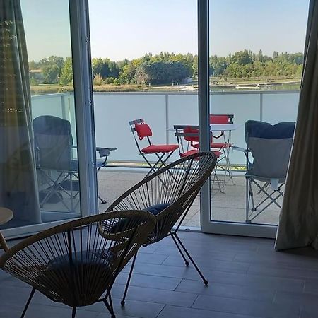 Appartement Climatise Au Coeur De La Provence Lac Et Parcs D'Attractions 10Mn Avignon Monteux Exterior photo